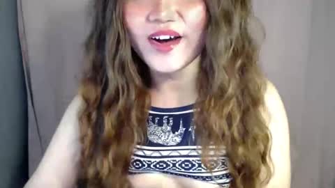 Snapshot of bahoglaway69 chatting on 11/05/25, 10:10 april online show from 11/05/25, 10:10