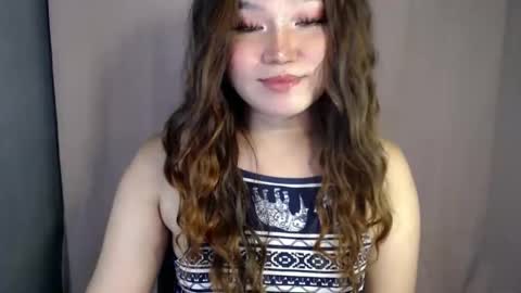 Snapshot of bahoglaway69 chatting on 11/25/25, 05:46 april online show from 11/25/25, 05:46