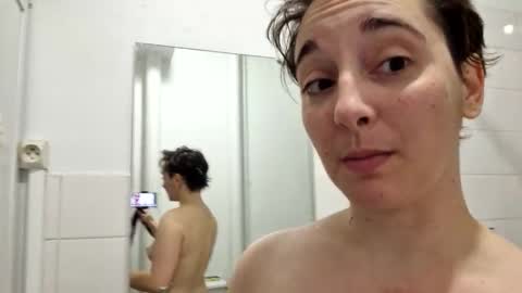 Baiedesbois online show from 11/17/25, 07:30