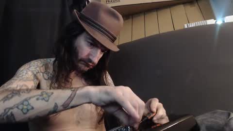 Snapshot of bailey39 chatting on 12/23/24, 01:08 Bailey online show from 12/23/24, 01:08