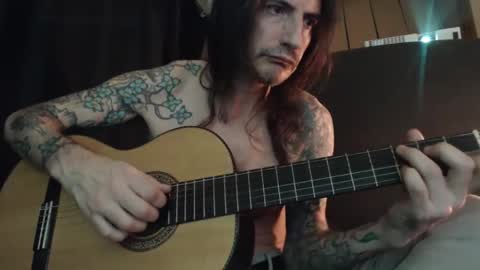 Snapshot of bailey39 chatting on 01/04/25, 12:16 Bailey online show from 01/04/25, 12:16