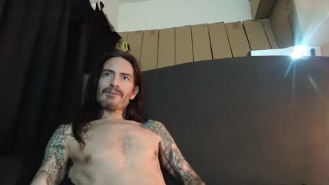 Snapshot of bailey39 chatting on 01/27/25, 01:26 Bailey online show from 01/27/25, 01:26