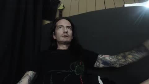 Snapshot of bailey39 chatting on 02/13/25, 12:24 Bailey online show from 02/13/25, 12:24