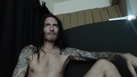 Snapshot of bailey39 chatting on 02/24/25, 01:13 Bailey online show from 02/24/25, 01:13