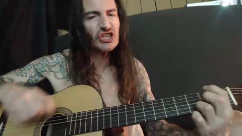 Snapshot of bailey39 chatting on 02/26/25, 04:36 Bailey online show from 02/26/25, 04:36