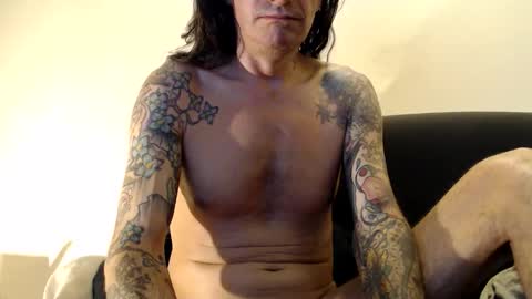 Snapshot of bailey39 chatting on 10/06/25, 09:45 Bailey online show from 10/06/25, 09:45