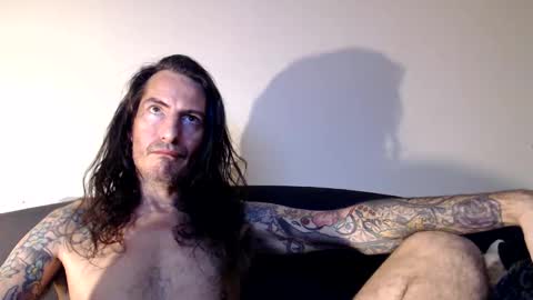 Snapshot of bailey39 chatting on 10/18/25, 06:19 Bailey online show from 10/18/25, 06:19