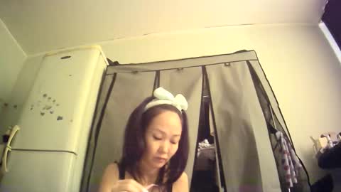 Snapshot of bailliy chatting on 04/14/26, 06:52 bailliy online show from 04/14/26, 06:52