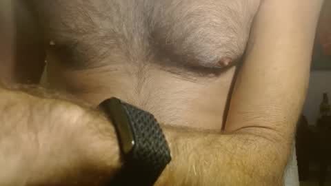 Snapshot of baker305 chatting on 01/01/25, 11:29 baker305 online show from 01/01/25, 11:29