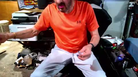 Snapshot of balddickstroking chatting on 09/10/25, 12:49 balddickstroking online show from 09/10/25, 12:49