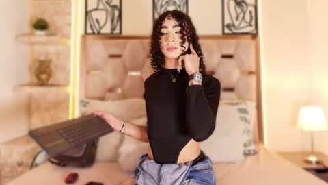 ballesteros_ online show from 12/15/25, 03:33