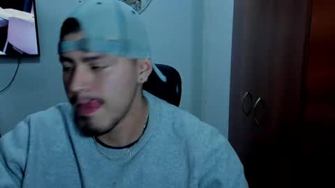 Andres -  online show from 05/26/26, 03:02