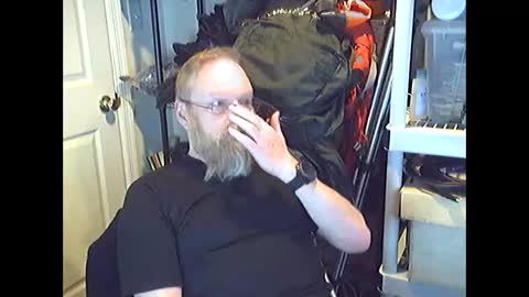 Snapshot of baltomoron69 chatting on 12/19/24, 12:01 baltomoron69 online show from 12/19/24, 12:01