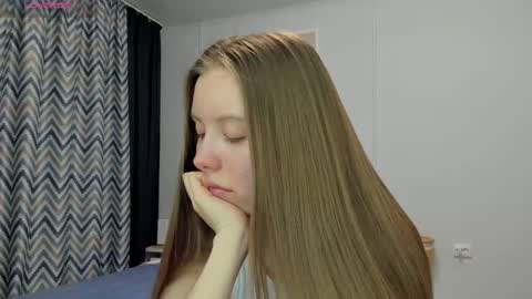 Snapshot of bam_bi chatting on 02/27/25, 11:15 Kira online show from 02/27/25, 11:15