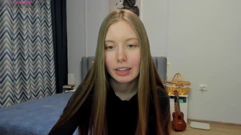 Snapshot of bam_bi chatting on 03/02/25, 11:09 Kira online show from 03/02/25, 11:09