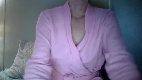 bamacpl80 online show from 12/31/24, 04:16