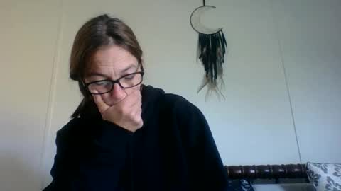 bamacpl80 online show from 10/21/25, 02:51