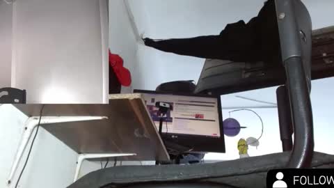 bambam online show from 04/30/26, 10:03