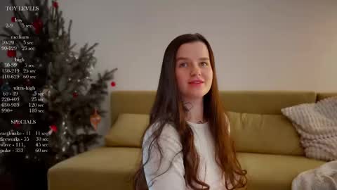 Snapshot of bambi______ chatting on 12/16/25, 01:49 fae online show from 12/16/25, 01:49