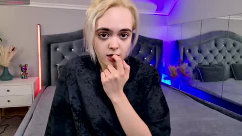 Bambi online show from 03/02/26, 06:47