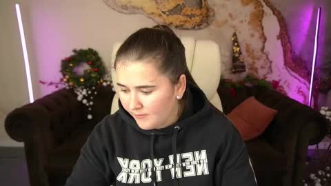 Snapshot of bambiliii chatting on 01/03/25, 01:14 Bambi online show from 01/03/25, 01:14