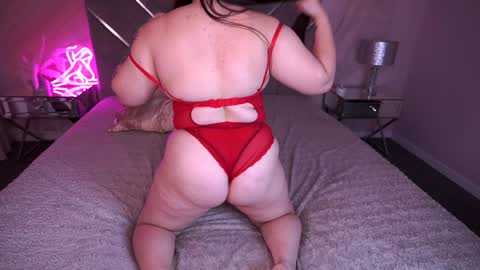 Snapshot of bambiliii chatting on 02/02/25, 04:26 Bambi online show from 02/02/25, 04:26