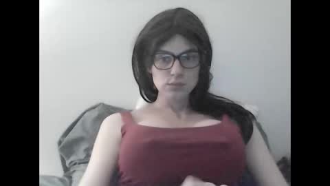 Bambi online show from 11/25/25, 11:16