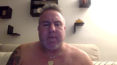 banana5289 online show from 02/15/25, 09:16