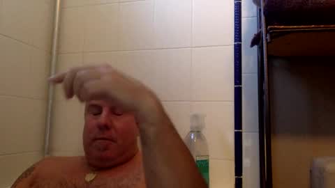 banana5289 online show from 02/18/25, 08:14