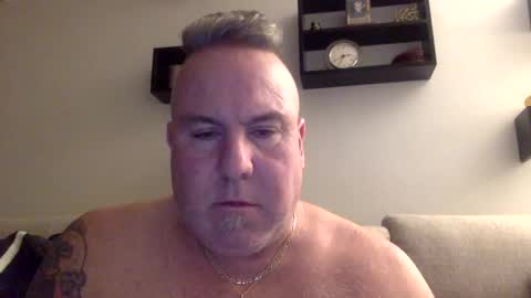 banana5289 online show from 02/22/25, 07:34