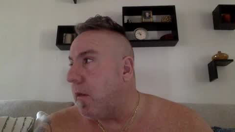 banana5289 online show from 02/23/25, 03:51