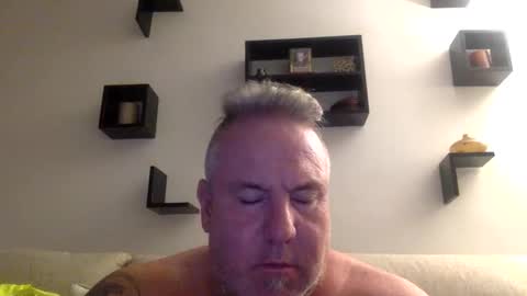 banana5289 online show from 09/10/25, 11:27