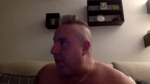 banana5289 online show from 09/29/25, 10:47