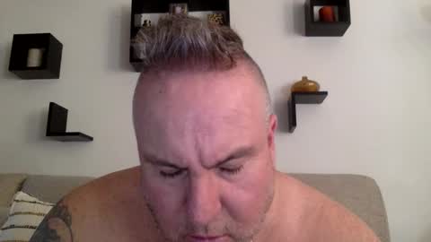 banana5289 online show from 03/19/26, 08:24