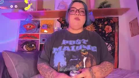 Snapshot of banana__squirt chatting on 10/21/25, 08:31 Ana online show from 10/21/25, 08:31