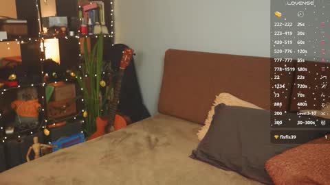 Ellen and  online show from 03/10/26, 09:53