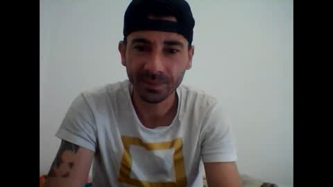 banciuclaudiu87 online show from 05/04/26, 07:04