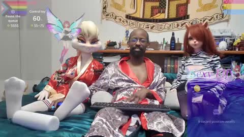 Snapshot of bandohusbando chatting on 01/29/25, 05:56 Bando Husbando online show from 01/29/25, 05:56