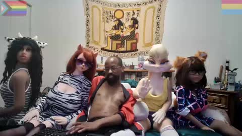 Snapshot of bandohusbando chatting on 02/01/25, 01:55 Bando Husbando online show from 02/01/25, 01:55