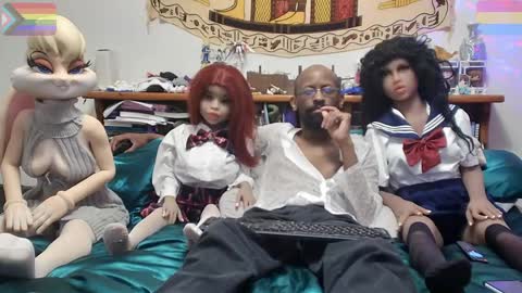 Bando Husbando online show from 04/17/26, 02:25