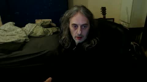 Snapshot of bangintoleather chatting on 02/14/26, 03:14 bangintoleather online show from 02/14/26, 03:14