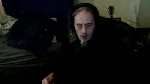 Snapshot of bangintoleather chatting on 03/02/26, 01:30 bangintoleather online show from 03/02/26, 01:30