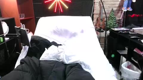BANJOEY online show from 06/24/26, 03:27