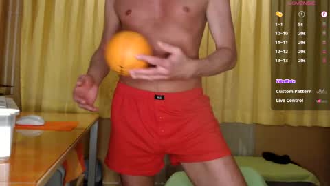 Snapshot of banschie chatting on 05/04/26, 06:15 online show from 05/04/26, 06:15