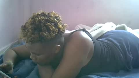 bantubaby online show from 11/23/25, 09:31