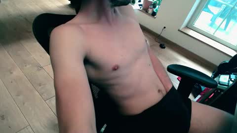 banzak online show from 11/06/25, 01:45