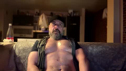 Military man 69 online show from 01/31/25, 03:41