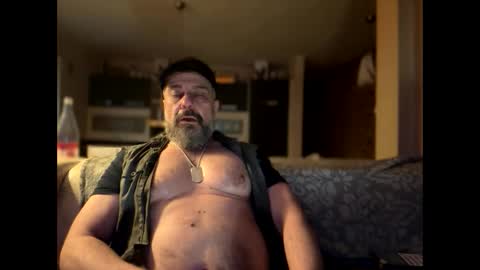 Military man 69 online show from 01/31/25, 11:03