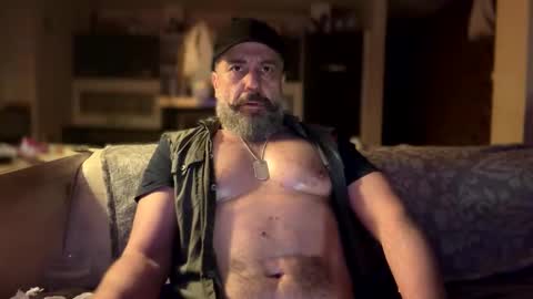 Military man 69 online show from 02/01/25, 04:56