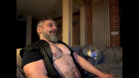 Military man 69 online show from 02/13/25, 09:30